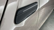 MINI Hatchback 1.5 Cooper Exclusive 5dr Auto [Comfort Pack] Petrol Hatchback